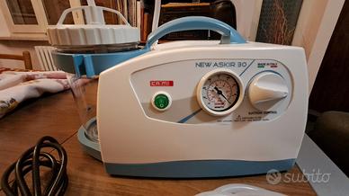 Aspiratore chirurgico regolabile