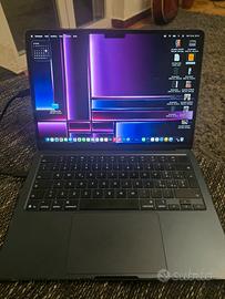 MacBook Air M4 13" 2025  16 GB RAM  SSD-256  