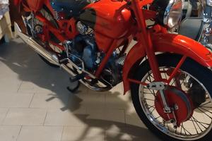 moto Guzzi epoca 