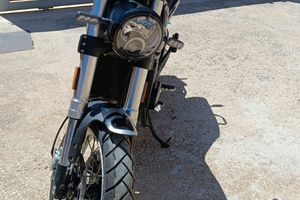 Benelli Leoncino 500 Trail