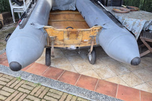 Gommone Sigma 380 con ruote