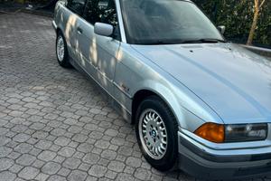 Bmw e36 320i