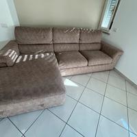 Divano angolare Poltronesofà