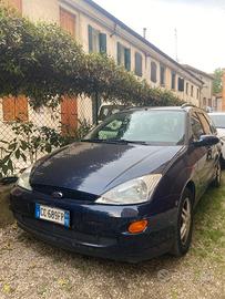 Ford focus 1.6 benzin