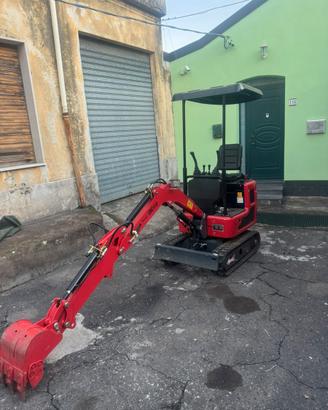 Mini escavatore Brumi