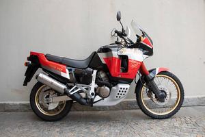 Honda Africa Twin XRV750 RD04 - Storico FMI