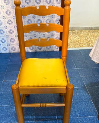 Sedie in legno massello