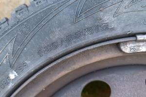 Cerchi con gomme Lancia Ypsilon 