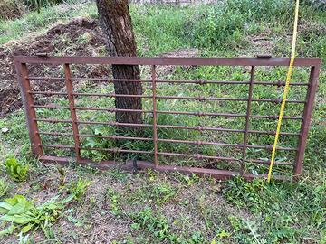 Grate e cancelli in ferro