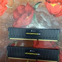 2x8GB RAM Corsair VENGEANCELP 1600MHz