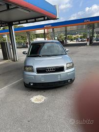 AUDI A2  anno 2003  1.4 TDI  € 2500 trattabili