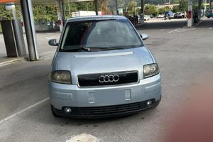 AUDI A2  anno 2003  1.4 TDI  € 2500 trattabili