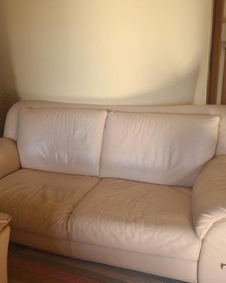 Divano tre posti in pelle marca Divani e Divani 