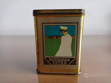 Porta  sigarette in latta   cigarettenfabrik