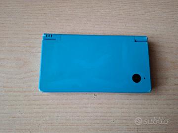 Nintendo DSi con accessori