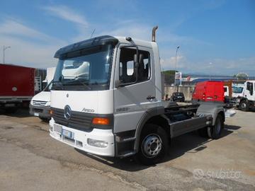 Mercedes atego 1523