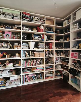 Libreria di pregio laccata bianca pagata 13.700€