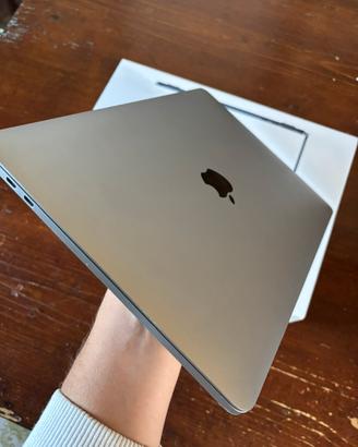 Apple MacBook Pro M2 - 2022 13”