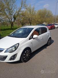 Opel Corsa 5 porte 