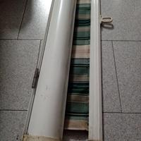 tenda da sole con cassonetto di protezione 