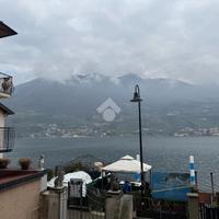 MONOLOCALE A MONTE ISOLA