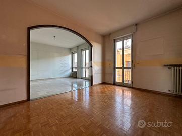 3 LOCALI A RIVOLTA D'ADDA