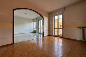 3 LOCALI A RIVOLTA D'ADDA