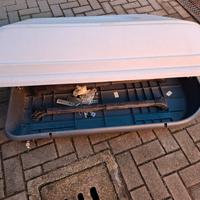 shuttle universale auto