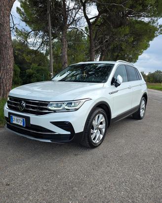Volkswagen Tiguan 2.0 TDI 150 CV SCR DSG Elegance
