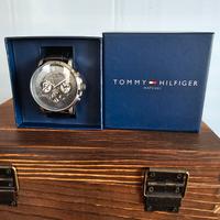 Orologio Tommy Hilfiger Multifunzione.