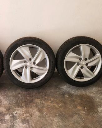 Cerchi e pneumatici  Honda hrv e Civic 10 versione