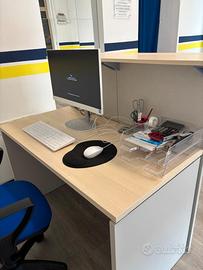 Scrivania in legno per casa/ufficio