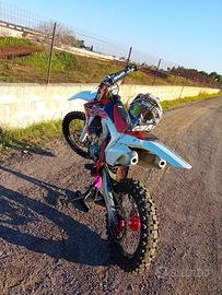 Moto cross nuovissima