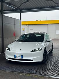 Tesla Model 3 Highland RWD Premium