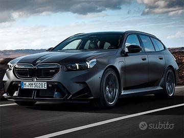 DISPONIAMO DI RICAMBI AUTO BMW M5 G90 G99 2024 MAT