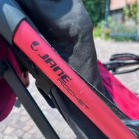 Passeggino Jane Rochet Rosso e nero