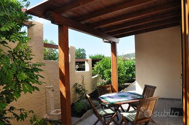 Settembre relax piscina e giardino