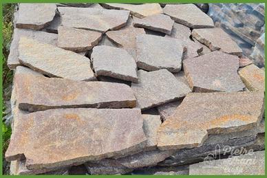 Porfido da Rivest. Mosaico sp. cm. 1-3 (10 Mq.)