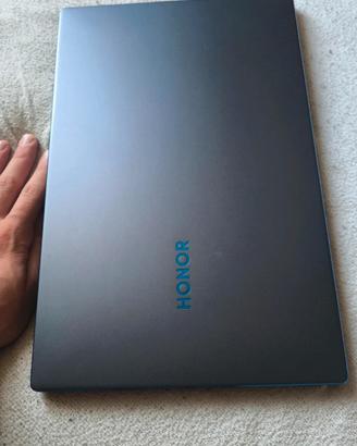 Honor MagicBook 14 