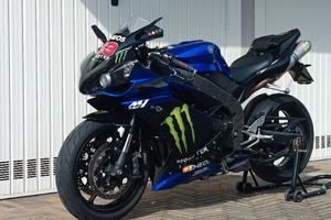 R1 YAMAHA 2007 