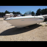 Barca a motore di cantiere