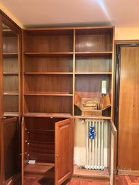 Parete Attrezzata in legno