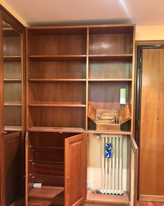 Parete Attrezzata in legno