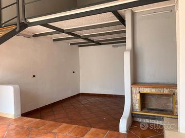 Rif. Via Domenico Savino