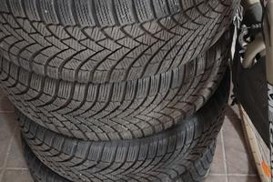 pneumatici più cerchi in lega