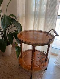 Elegante tavolino vintage
