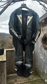 Dainese tuta intera in pelle  taglia 50