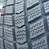 GOMME CON CERCHI 195.70.15 DOT 17