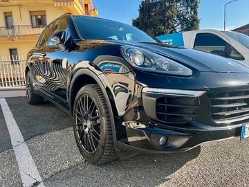 PORSCHE Cayenne 2ªs.'10-'18 - 2015