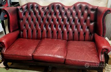 Divano Chesterfield